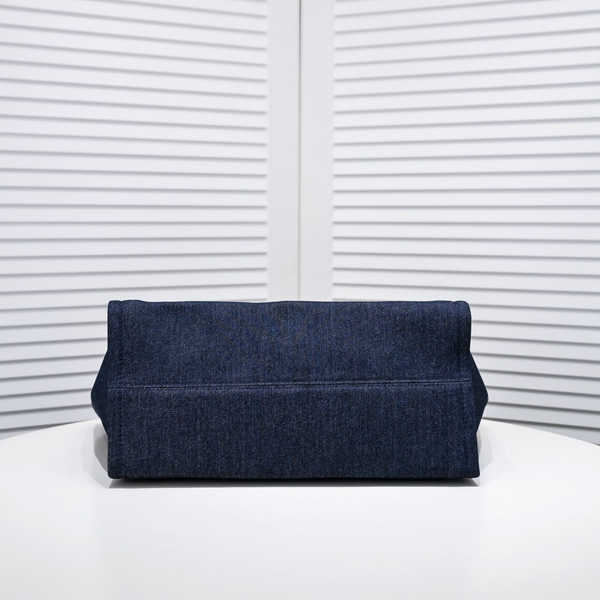 シャネルバッグ内部構造